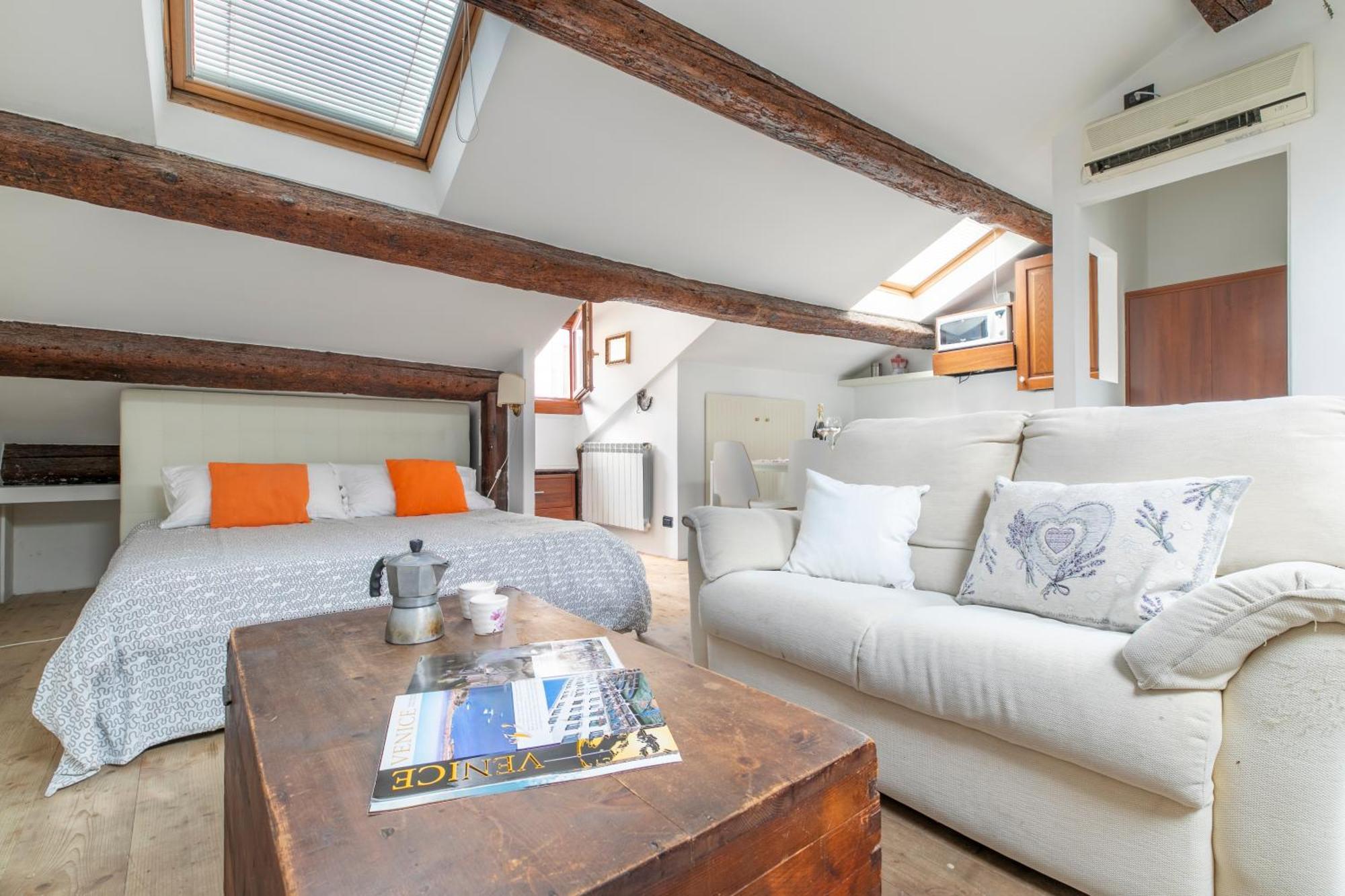 Lovely Attic For 4 Person With Wifi - A/c * Venedig